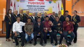 Yudisium Fakultas Ekonomi Universitas Bumi Hijrah Maluku Utara.
