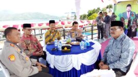 Staf ahli Gubernur Maluku Utara, Ir Mulyadi Wowor saat mewakili Gubernur membuka kegiatan KSM di landmark Ternate. 