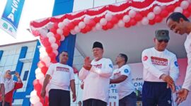 Gubernur Malut Abdul Ghani Kasuba saat launching aplikasi SRIKANDI. 
