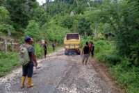 Pembangunan jalan Laiwui-Anggai