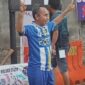Selebrasi Iswan Idrus usai membuat gol pada menit ke-4. 