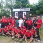 Gubernur Maluku Utara, Abdul Ghani Kasuba saat foto bersama timnya, AGK Fc. 
