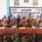 Kadis Nakertrans Malut saat menjadi narasumber di SMK N 6 Halmahera Tengah. 