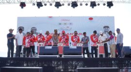 Sekda Malut, Samsuddin A Kadir saat menghadiri rangkaian kegiatan hari nusantara 2023 di Tidore. 