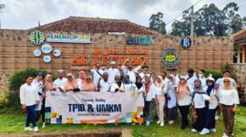 Rombongan TPID Provinsi Maluku Utara saat melakukan studi banding di Jawa Barat. 