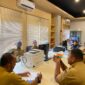 ASN BKD Provinsi Maluku Utara saat mengikuti zoom meeting. 