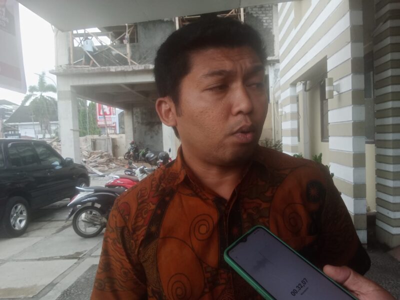 Ketua Bawaslu Kota Ternate, Kifli Sahlan. 