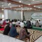 Suasana peringatan isra mi'raj di Masjid Raya Shafful Khairaat Sofifi. 