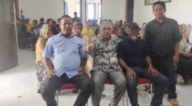 Sugeng Cahyono saat melakukan kegiatan reses di Desa Rawamangun Kecamatan Wasile Timur. 