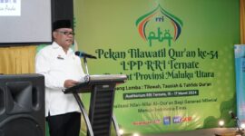 Sekda Malut memberikan sambutan pada kegiatan PTQ RRI Ternate ke-54.