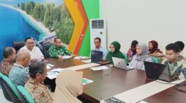 Sekda Malut saat menghadiri kegiatan rilis BPS Provinsi Maluku Utara