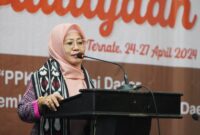 Asisten II, Sri Haryanti Hatari. 