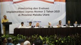 Sekdaprov Malut saat membuka kegiatan monev implementasi Impres nomor 2 tahun 2021.