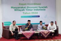 Ketua Baznas Kota Ternate, Adam Ma'rus (Kameja Hitam) saat memaparkan materi pada Rakorwil MES wilayah Timur Indonesia. 