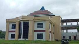 Bangunan sayap kanan kantor Gubernur Maluku Utara. 