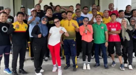 Kegiatan rutin zumba setiap hariJumat pagi di Disperkim Malut.