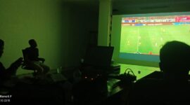 Dukung Timnas, Kadis Perkim dan staf nobar pertandingan Indonesia-Australia.