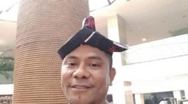 Dr. Muhtar Adam