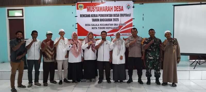 Foto bersama stakeholder usai Musrenbangdes Galala. 