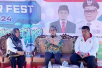Pj Sekda Malut saat talkshow peluang kerja di Sofifi Job Fair 2024
