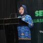 Asisten II Setda Malut, Sri Haryani Hatari saat membuka kegiatan rakor survei pertanian. 