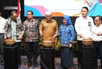 Pj. Gubernur Maluku Utara, Samsuddin Abdul Kadir, secara resmi membuka Rakor Unit Kerja Pengadaan Barang dan Jasa (UKPBJ). 