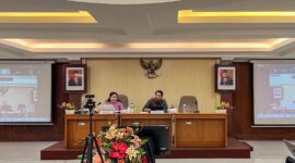 Kepala Bappeda menyampaikan visi RPJPD Malut untuk dua dekade ke depan, yang berlangsung di Ruang Rapat Praja Bhakti Utama, Kemendagri, Jakarta, pada Kamis, (22/8/2024).