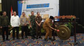 Pj Gubernur saat membuka kegiatan rakor APIP dan APH. 