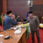 Pj Gubernur menghadiri rapat paripurna DPRD Maluku Utara.