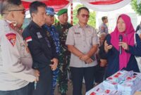 Pj Sekda Malut saat menghadiri kegiatan simulasi pemungutan suara. 