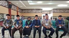Pj Sekprov Malut saat menghadiri acara MTQ Korpri.