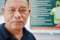 Kepala Desa Lola, Irwan Ajam. 