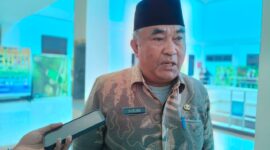 Kepala Balitbangda Maluku Utara, H. Ruslan Bian. 