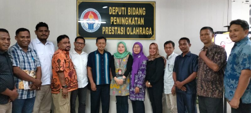 Kadispora Sula dan Anggota DPRD saat melakukan kunjungan kerja di Kemenpora RI.