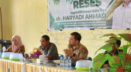 Reses anggota DPRD Malut, Haryadi Ahmad di SMA Negeri 1 Halteng