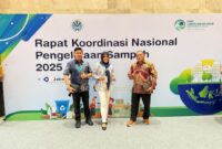 Bupati Kepulauan Sula, Fifian Adeningsi Mus didampingi Sekretaris Daerah, Muhlis Soamole bersama Plt. Kepala Inspektorat Kepulauan Sula, Kamarudin Mahdi. (Dokumentasi: Istimewa)