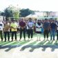 Bupati Kepulauan Sula saat membuka kejurda voli dan lari. 