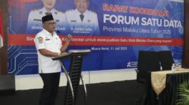 Sekprov Malut, Samsudin A Kadir membuka kegiatan rakor forum satu data di Jati Hotel Ternate. 