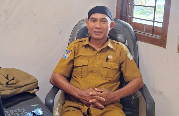 Zainudin Sangaji, Mediator Perselisihan Hubungan Industrial Disnakertrans Malut. 