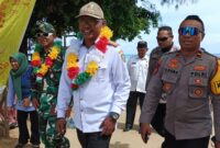 Camat Mangoli Utara, Hi. Alwan Lakoko, secara resmi membuka Turnamen Modapia Cup I Tahun 2025.