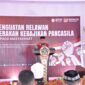 Asisten Sekda Bidang Administrasi Umum, Yakub Husain, saat mewakili Wali Kota pada acara Penguatan Relawan Gerakan Kebajikan Pancasila di halaman Kedaton Kesultanan Tidore, Sabtu (30/8/2025).