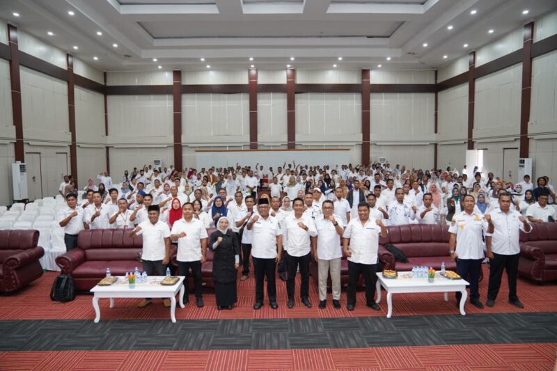 Sekprov Malut pada kegiatan sosialisasi pencegahan radikalisme da terorisme