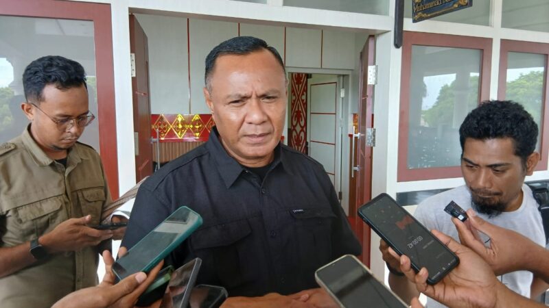 Wali Kota Tidore Kepulauan, Muhammad Sinen. 