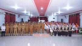 Bunda PAUD se-Kota Tidore Kepulauan dilantik oleh Wali Kota Muhammad Sinen. 