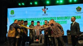 Wagub Malut bersama forkopimda membuka kegiatan Eksebisi Pesparawai dan Lomba Yangere. 