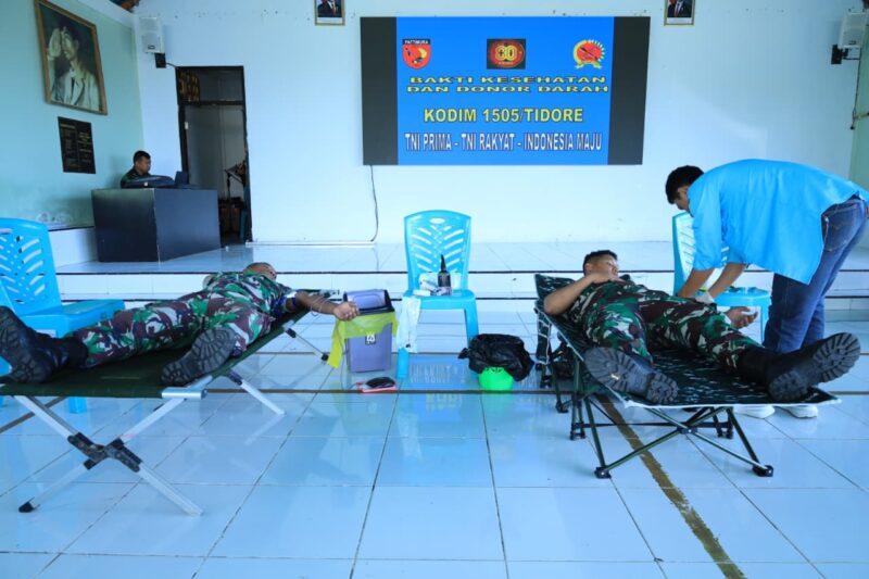 Kegiatan Donor Darah yang dilakukan oleh anggota Kodim Tidore dalam rangka HUT ke-80 TNI. 
