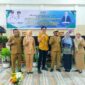 Asisten III, H. Zaidun bersama Kadisdik, Marini Nur Ali didampingi Sekretaris Disdik, Hj. Adrawati dan Kabid GTK, M. Rizal Kailul foto bersama Petugas BPJS Usai pembukaan kegiatan.
