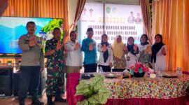 Foto bersama stakeholder usai pembukaan kegiatan.