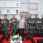 Wali Kota Muhammad Sinen menerima kunjungan Danrem 152/Babullah Brigjen TNI Enoh Solehudin bersama Dandim 1505/Tidore Letkol Inf Wahyu Widya Sasono, di ruang kerjanya. 