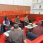 Wali Kota Muhammad Sinen menerima kunjungan Kepala Sentra Wasana Bahagia Ternate, Osep Mulyani, bersama jajaran. 